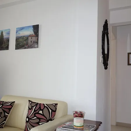 Alineris Apartment Peyia