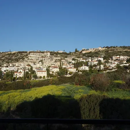 Apartment Alineris Peyia